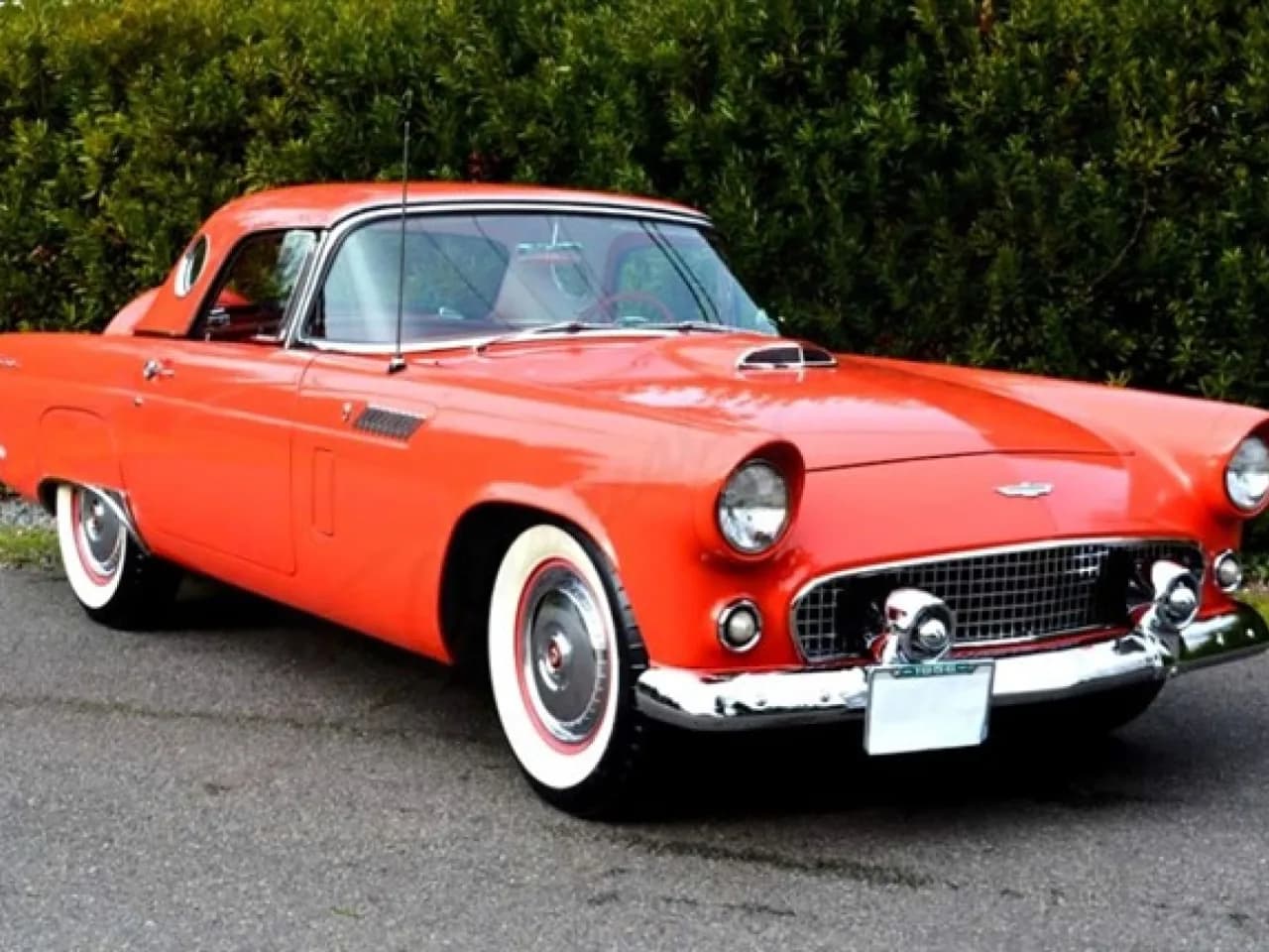 1956 Ford Thunderbird