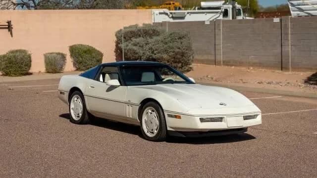 1988 Chevrolet Corvette - Thumbnail 2