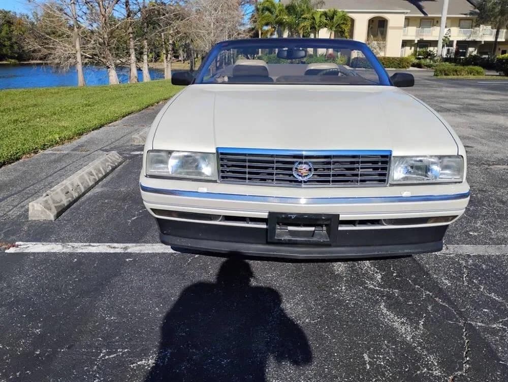 1993 Cadillac Allante - Thumbnail 7