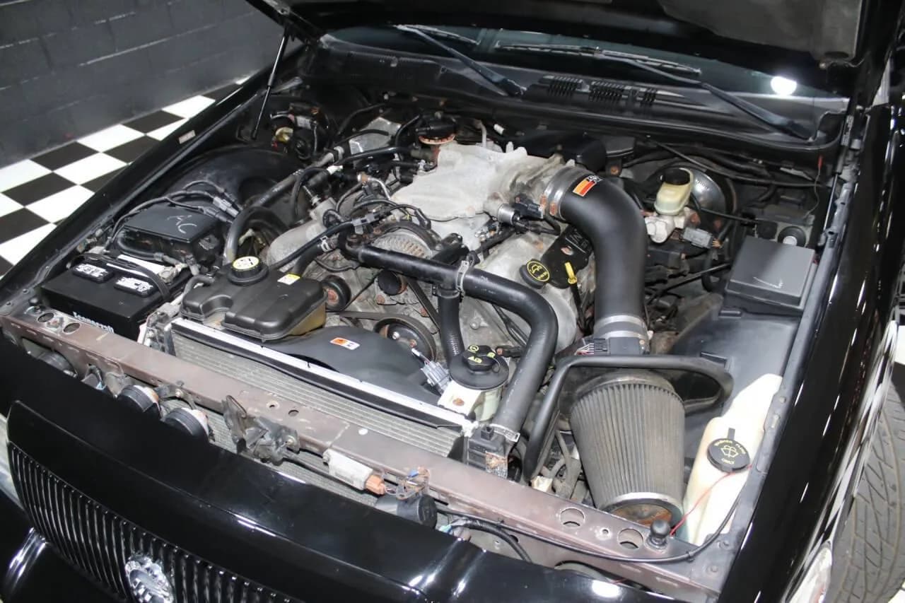 2004 Mercury Marauder - Thumbnail 2