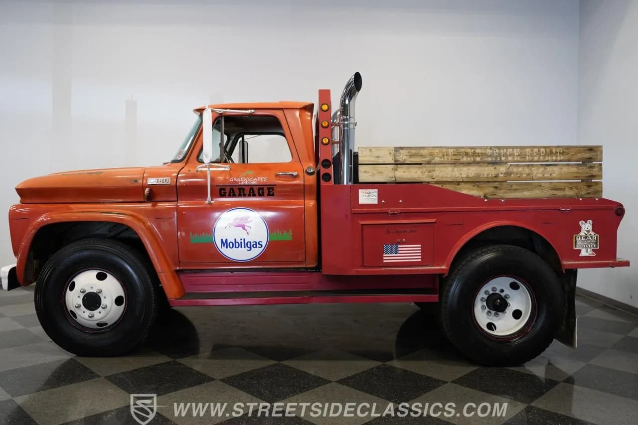 1965 Chevrolet C60 Dually - Thumbnail 7