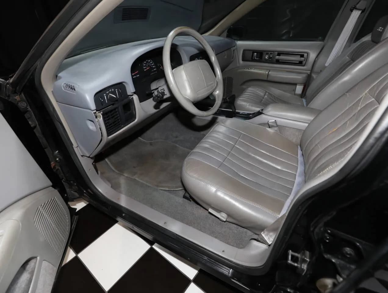 1996 Chevrolet Impala - Thumbnail 3