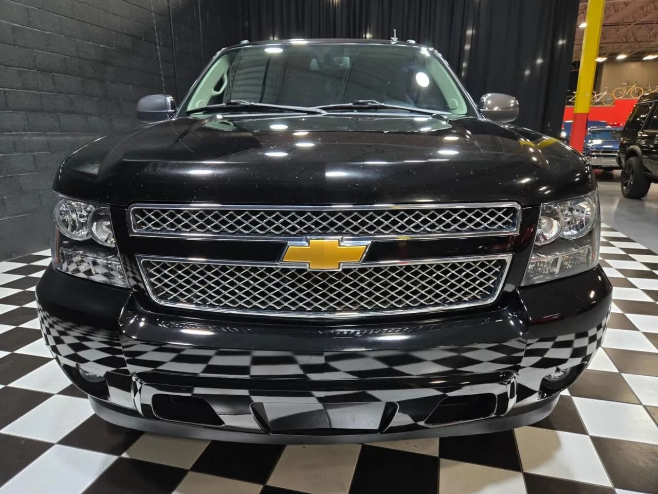 2012 Chevrolet Avalanche - Thumbnail 7