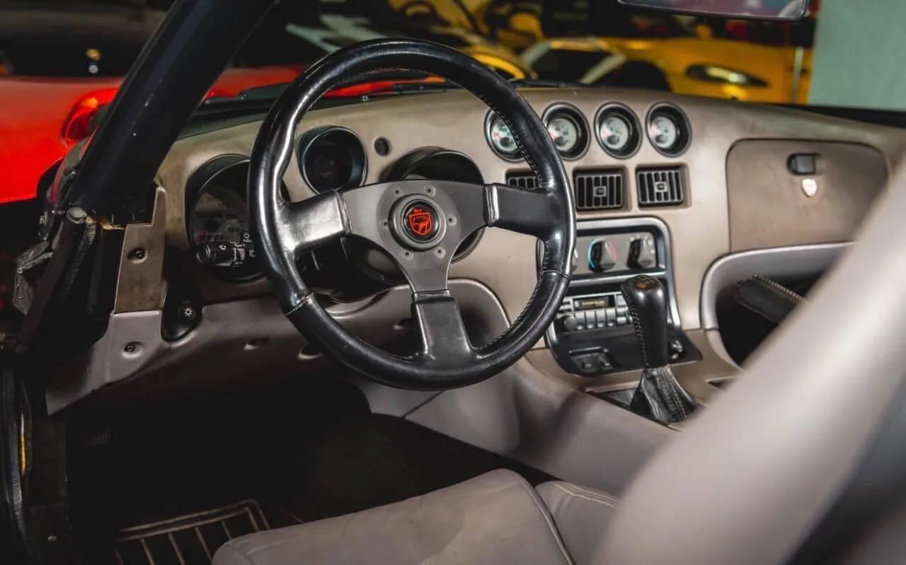 1992 Dodge Viper - Thumbnail 2