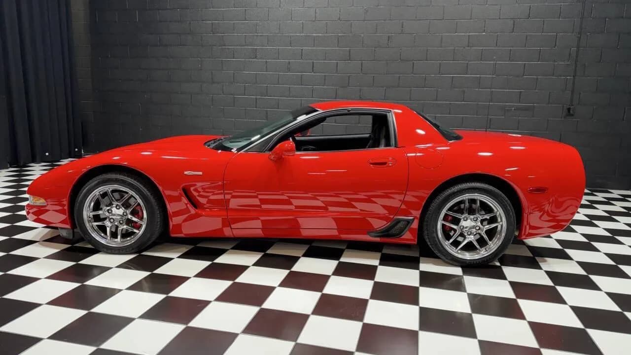 2003 Chevrolet Corvette - Thumbnail 8