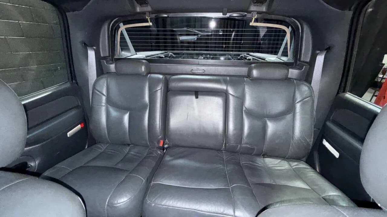 2002 Chevrolet Avalanche - Thumbnail 4