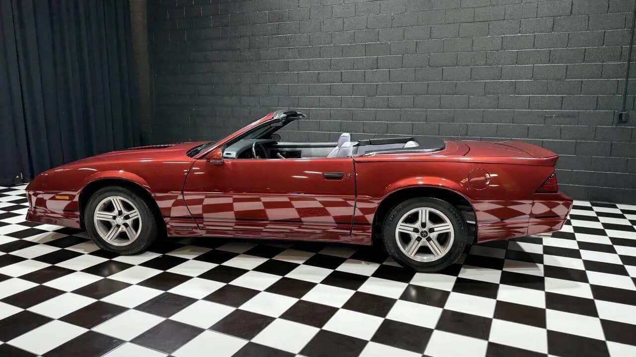 1988 Chevrolet Camaro - Thumbnail 8