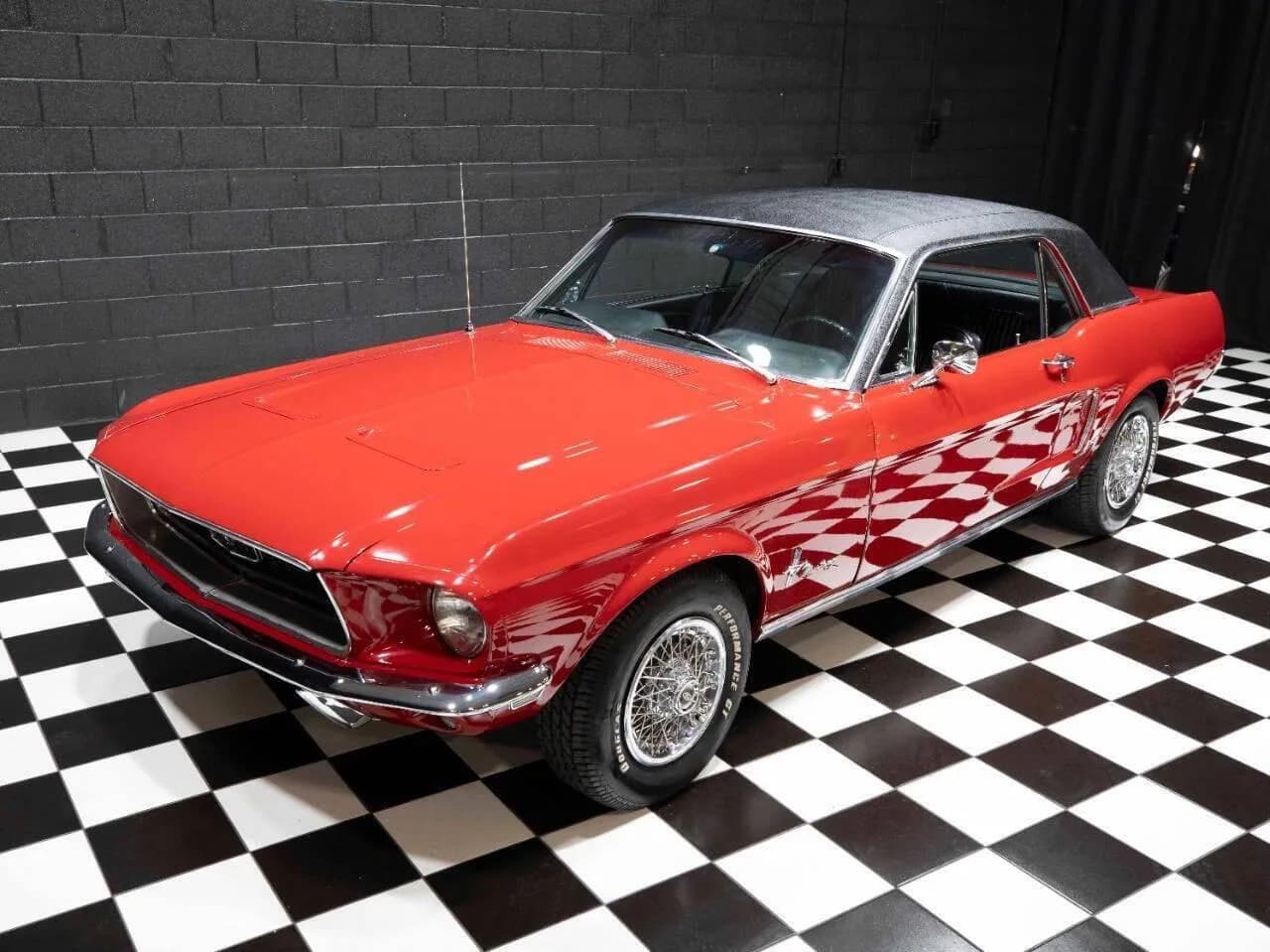 1968 Ford Mustang - Thumbnail 6