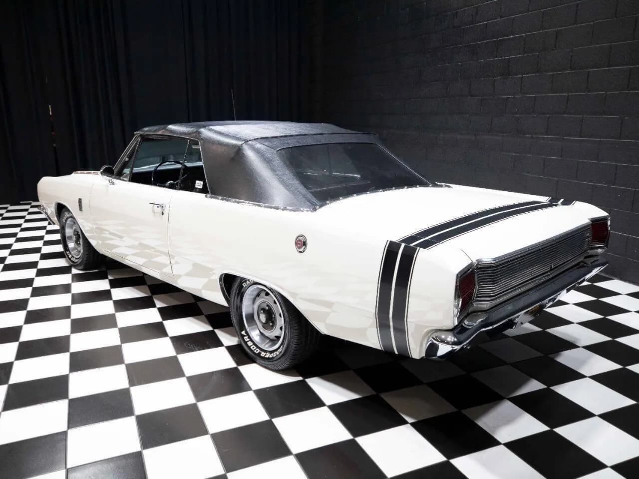 1967 Dodge Dart - Thumbnail 7