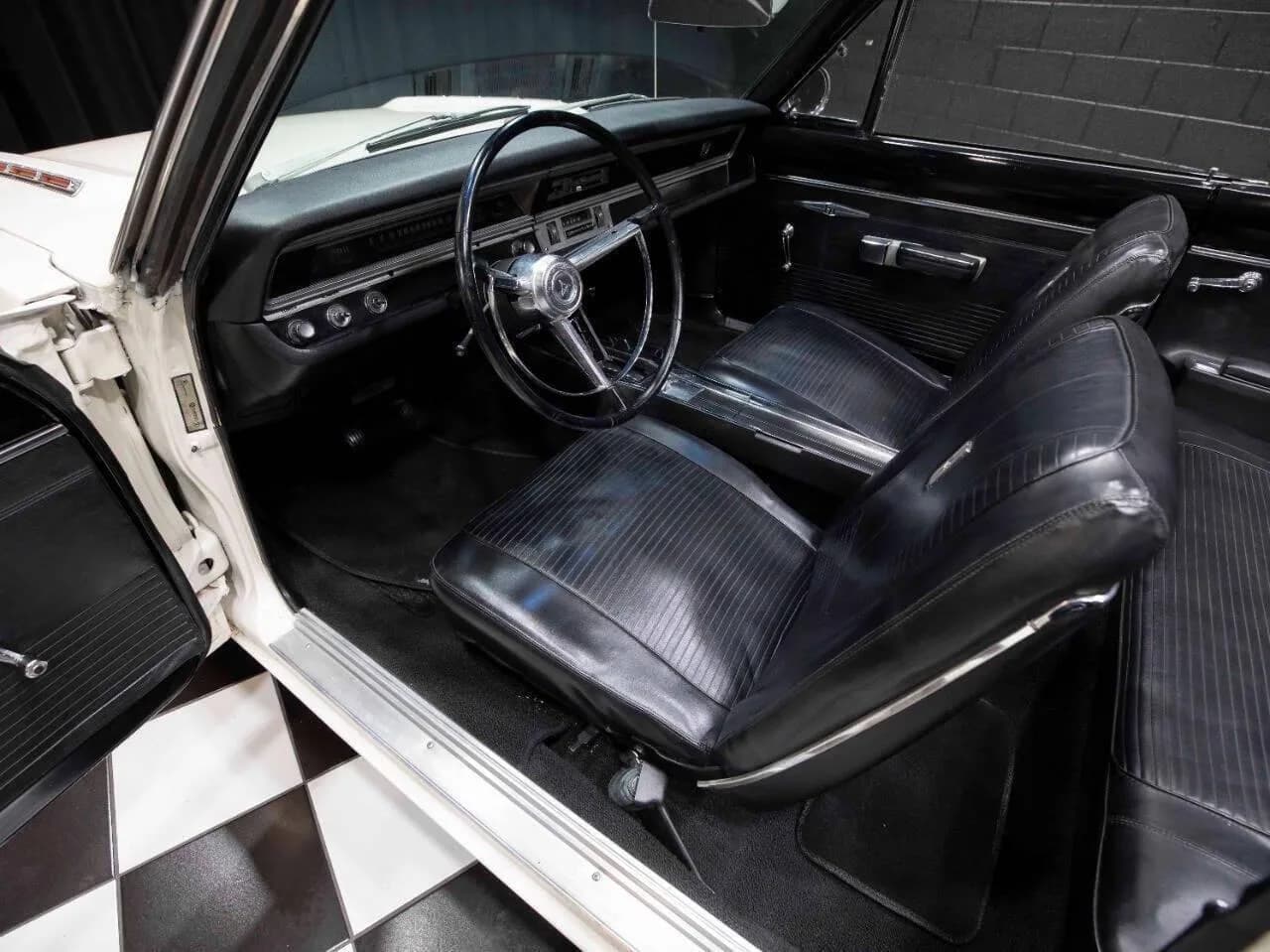 1967 Dodge Dart - Thumbnail 3