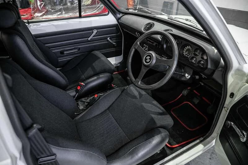 1974 Ford Escort - Thumbnail 2