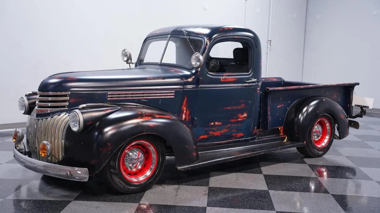 1941 Chevrolet Pickup Patina Restomod - Thumbnail 6