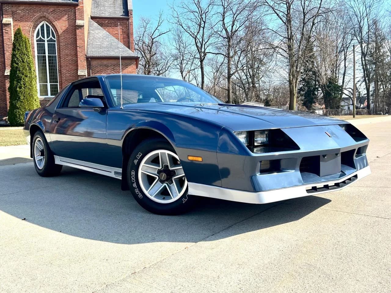 1983 Chevrolet Camaro Z/28 - Thumbnail 4