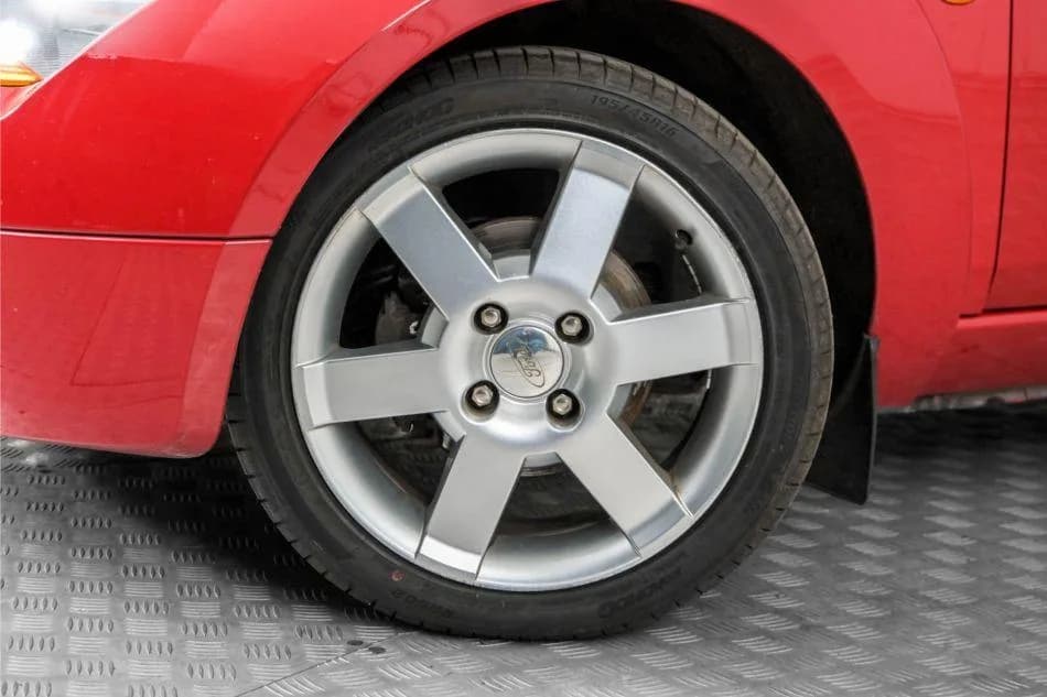 2004 Ford Ka - Thumbnail 4