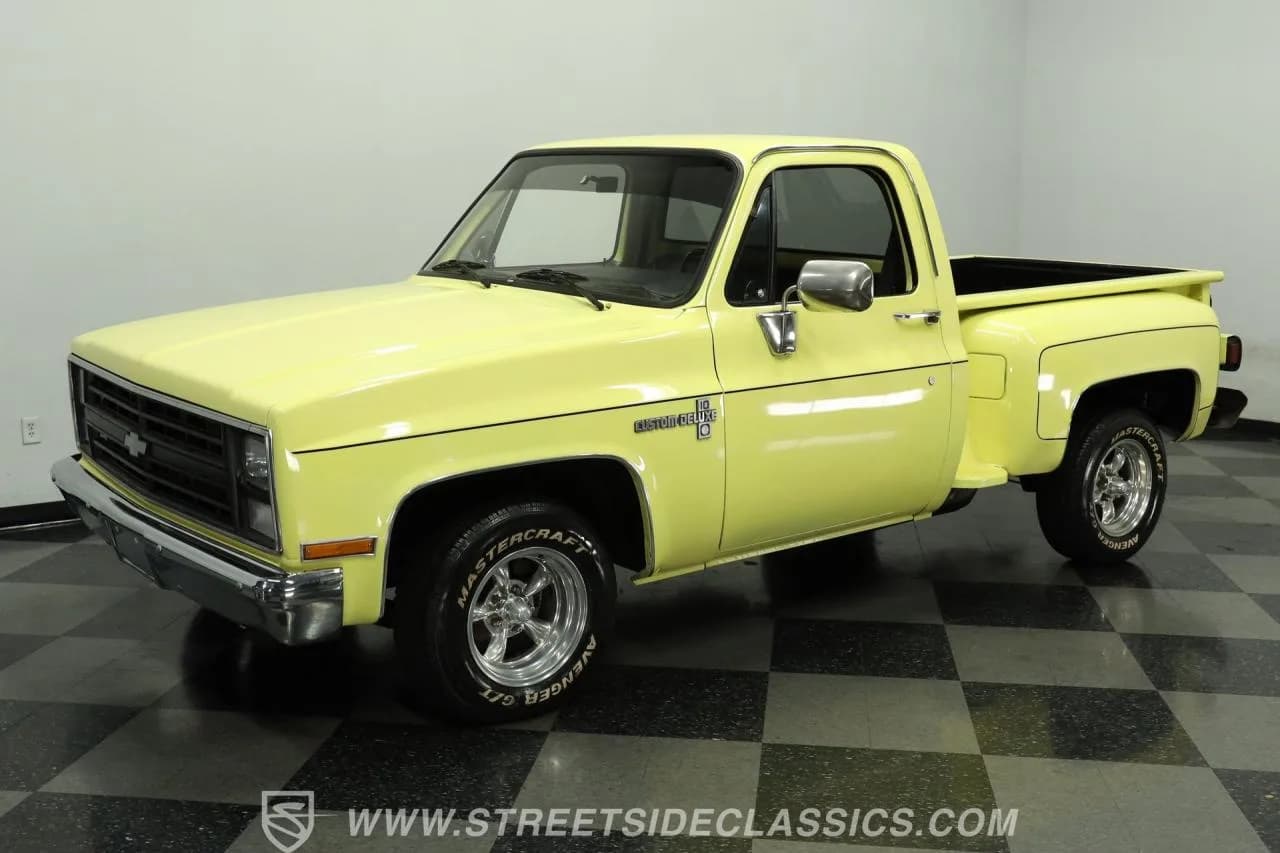1987 Chevrolet c10 Stepside - Thumbnail 5