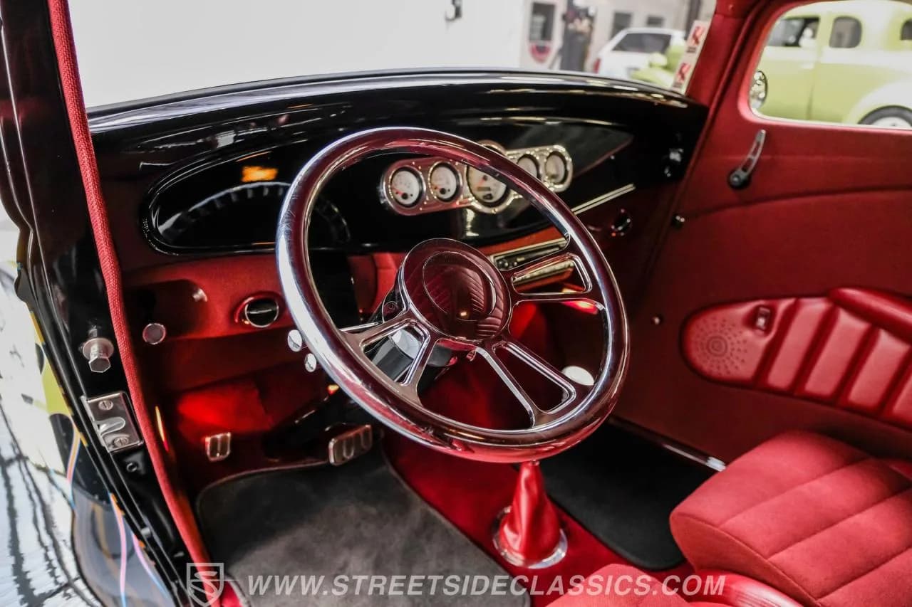 1932 Ford 3-Window Coupe Street Rod - Thumbnail 4