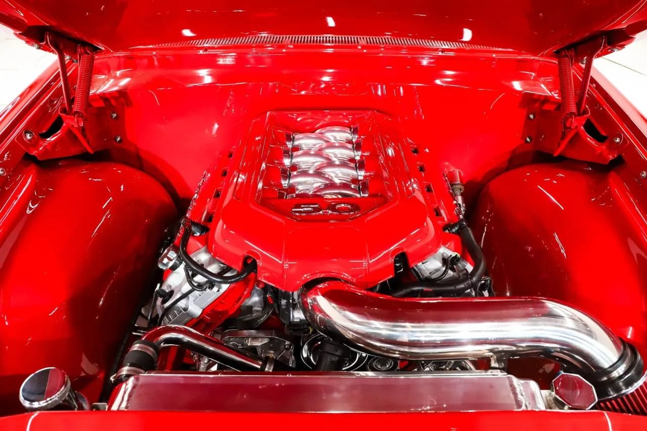 1961 Ford Galaxie Starliner - Thumbnail 4