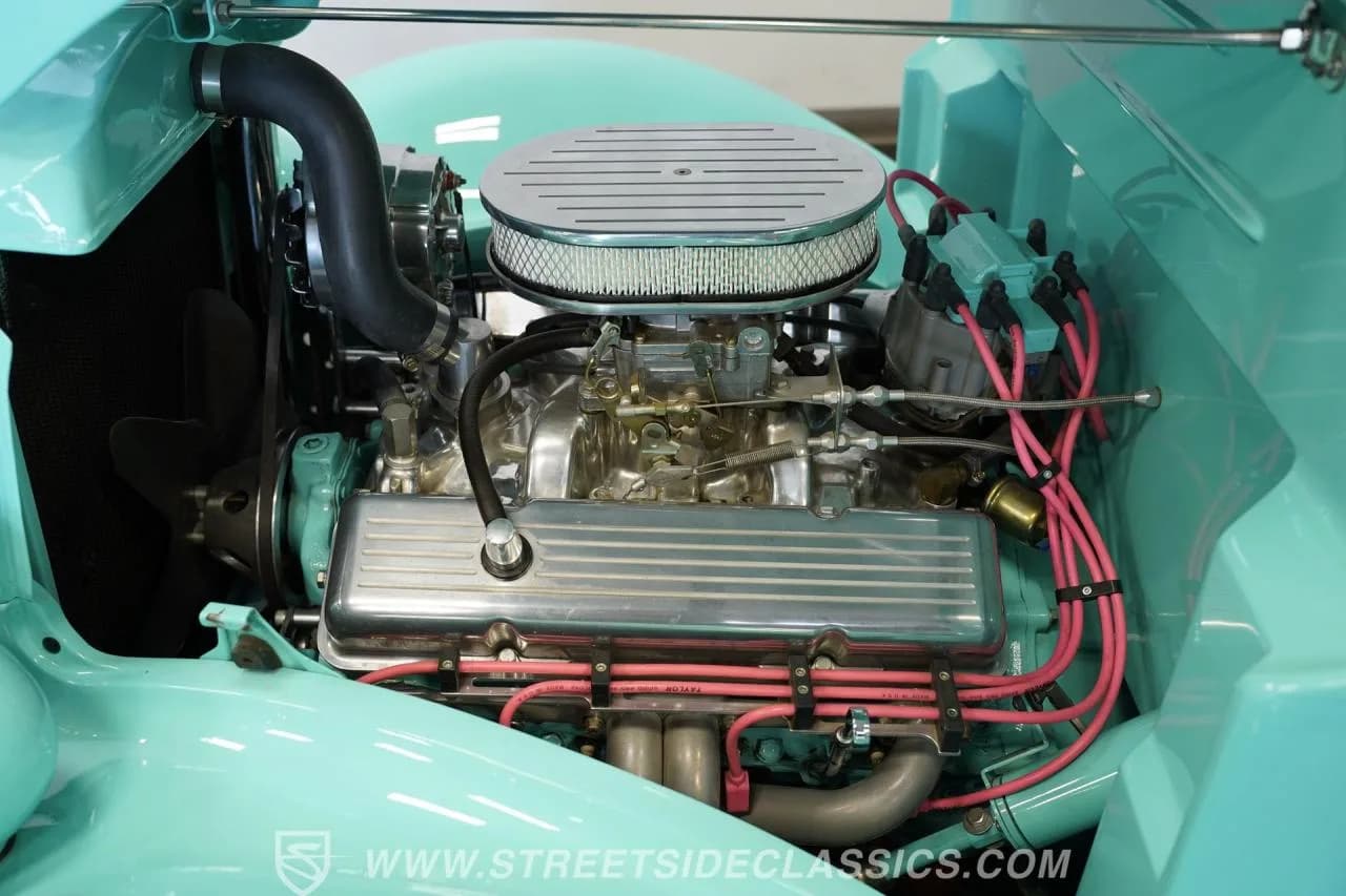 1939 Ford Custom Roadster - Thumbnail 4