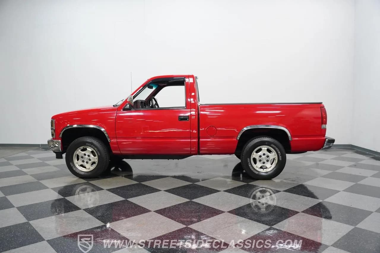 1992 Chevrolet Silverado K1500 4x4 - Thumbnail 7