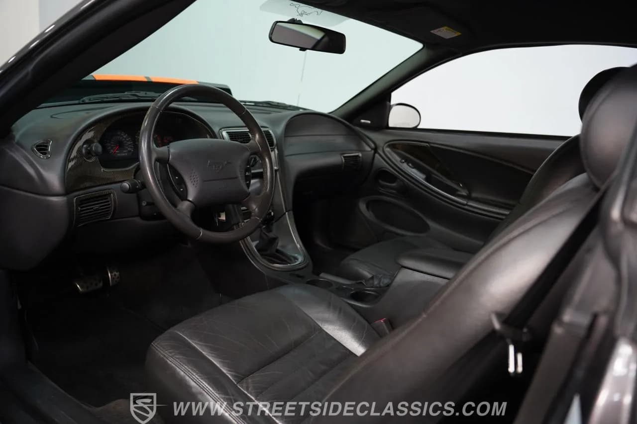 2004 Ford Mustang GT - Thumbnail 4
