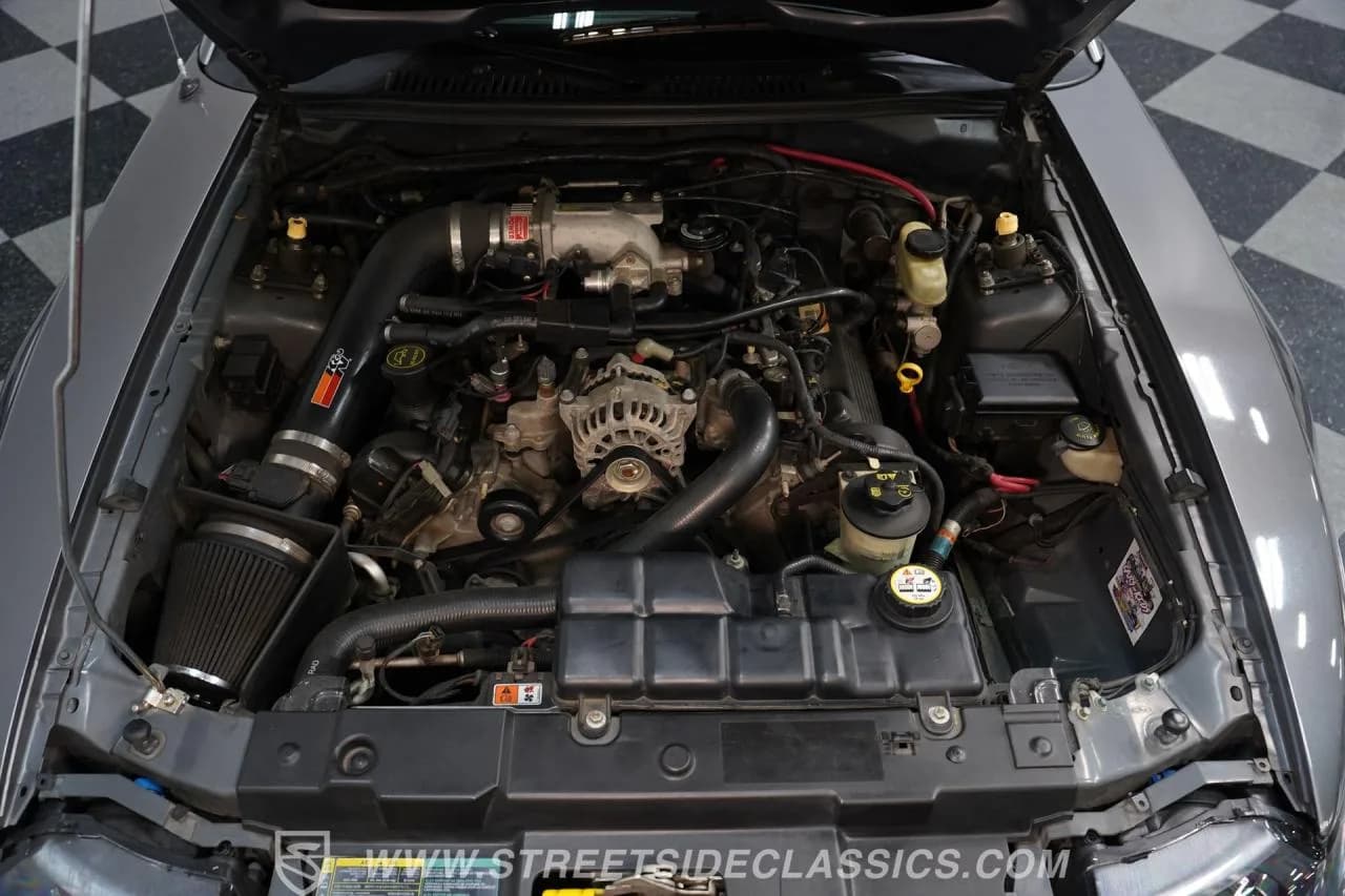 2004 Ford Mustang GT - Thumbnail 3
