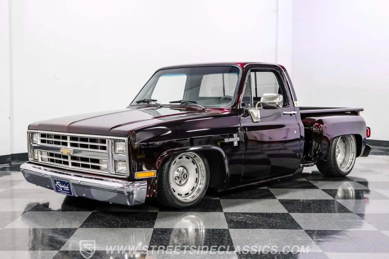 1987 Chevrolet R10 Silverado Stepside - Thumbnail 4