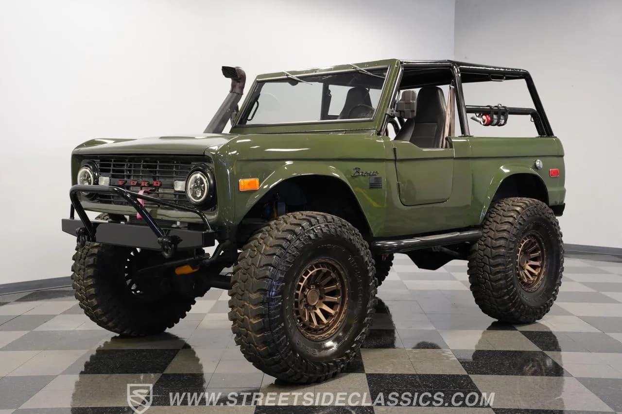 1970 Ford Bronco 4X4 - Thumbnail 5