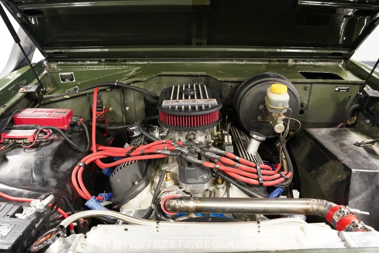 1970 Ford Bronco 4X4 - Thumbnail 3