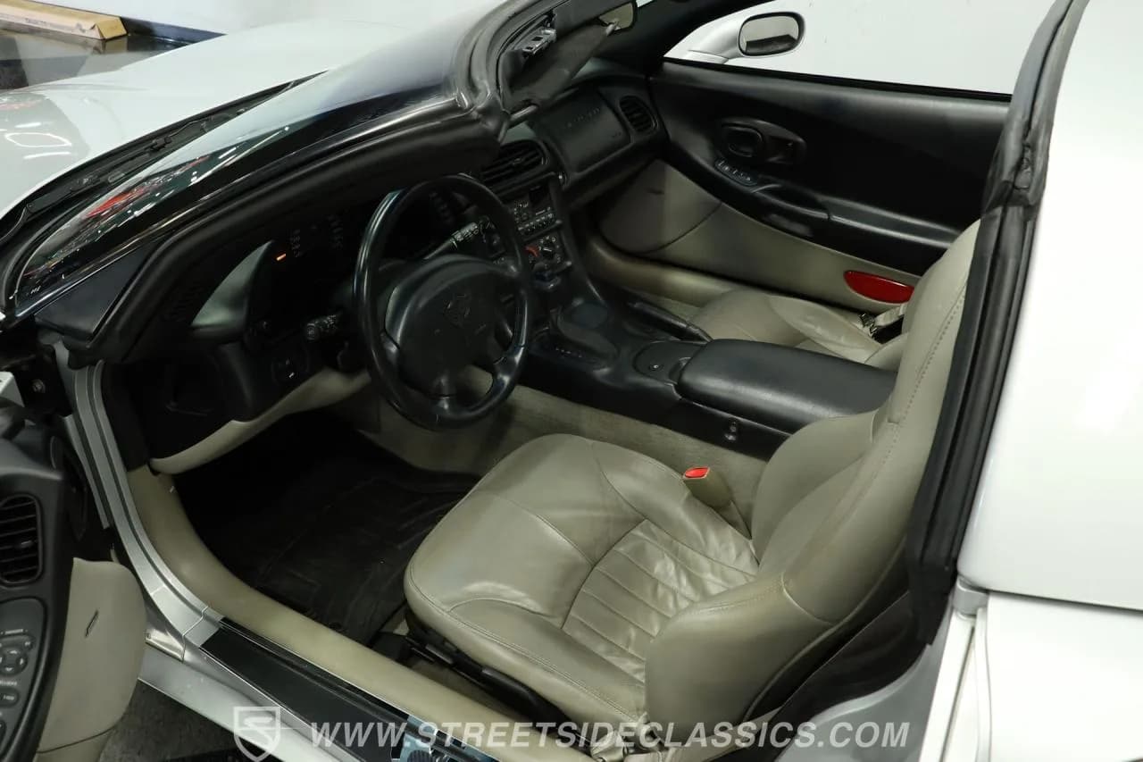 1998 Chevrolet Corvette - Thumbnail 4