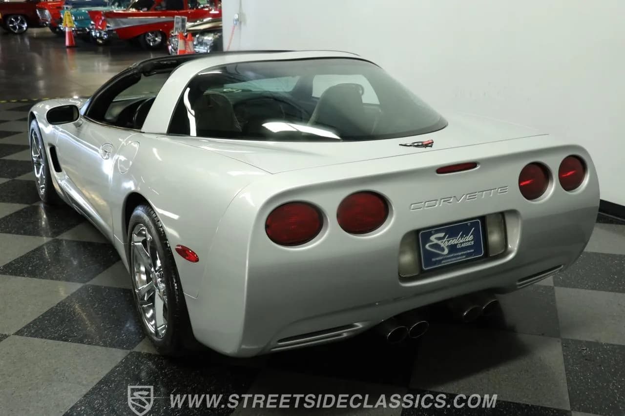 1998 Chevrolet Corvette - Thumbnail 7