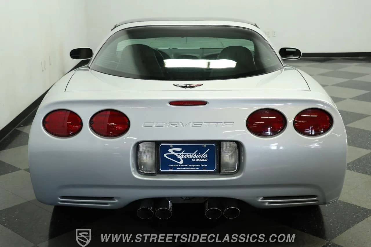 1998 Chevrolet Corvette - Thumbnail 8