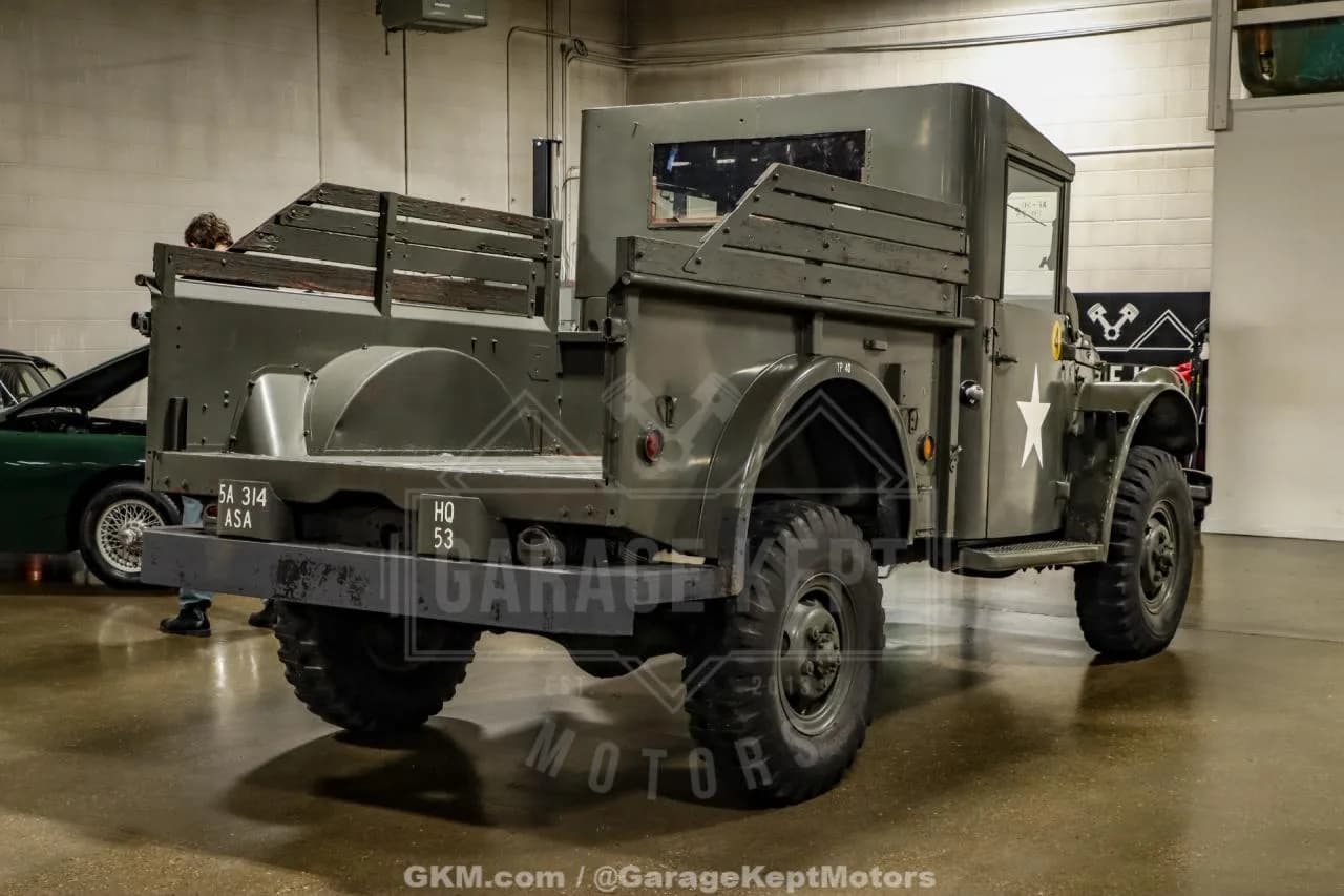 1961 Dodge Power Wagon - Thumbnail 8