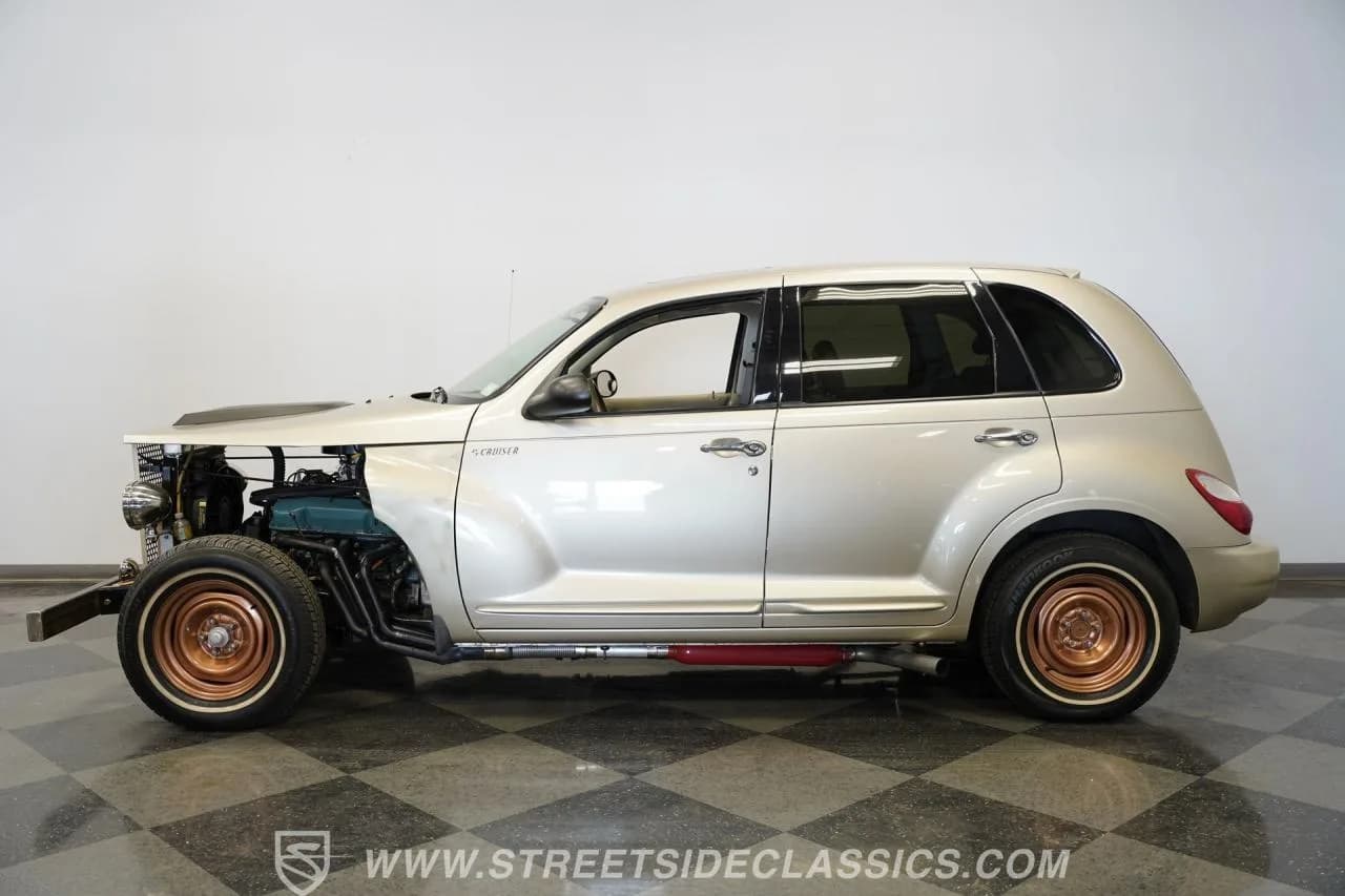 2006 Chrysler PT Cruiser 440 Custom - Thumbnail 2