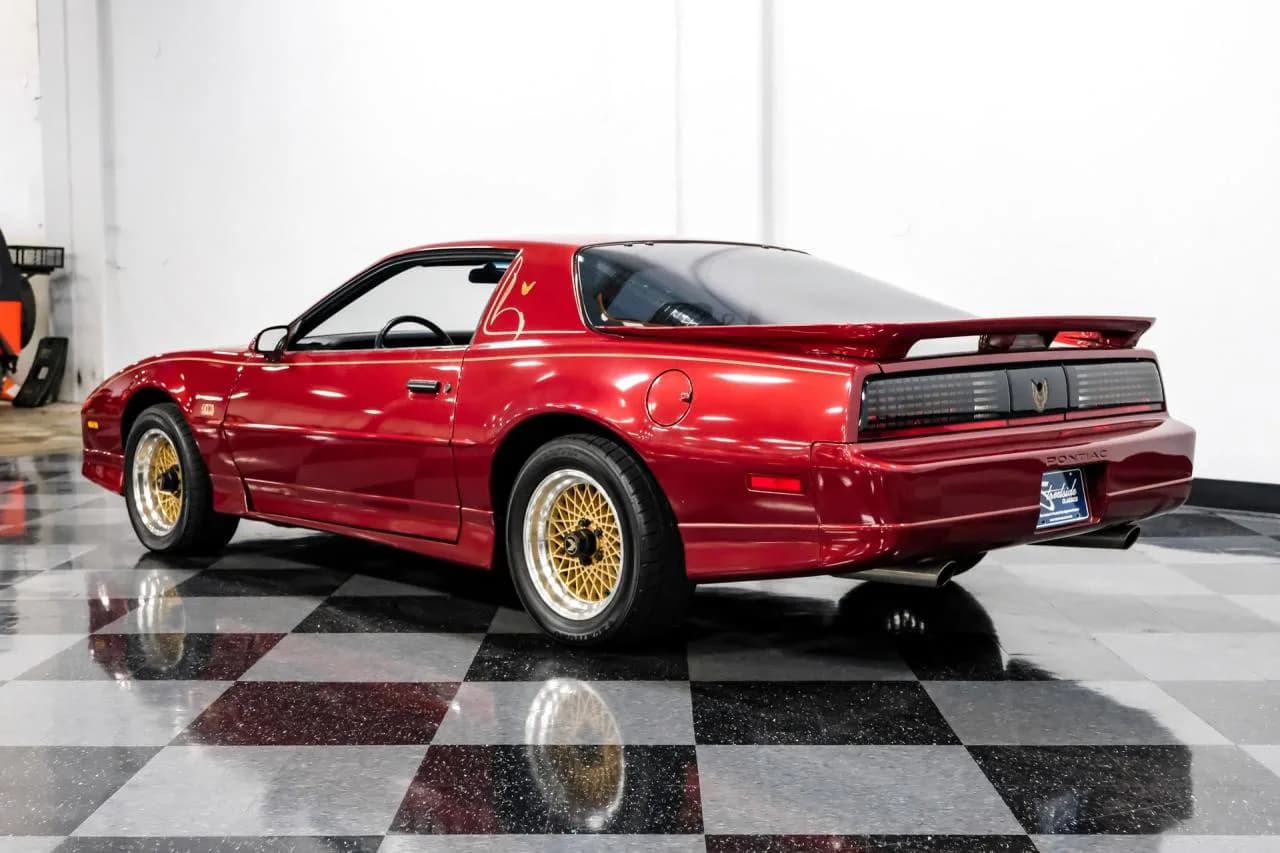 1988 Pontiac Firebird Trans Am GTA - Thumbnail 7