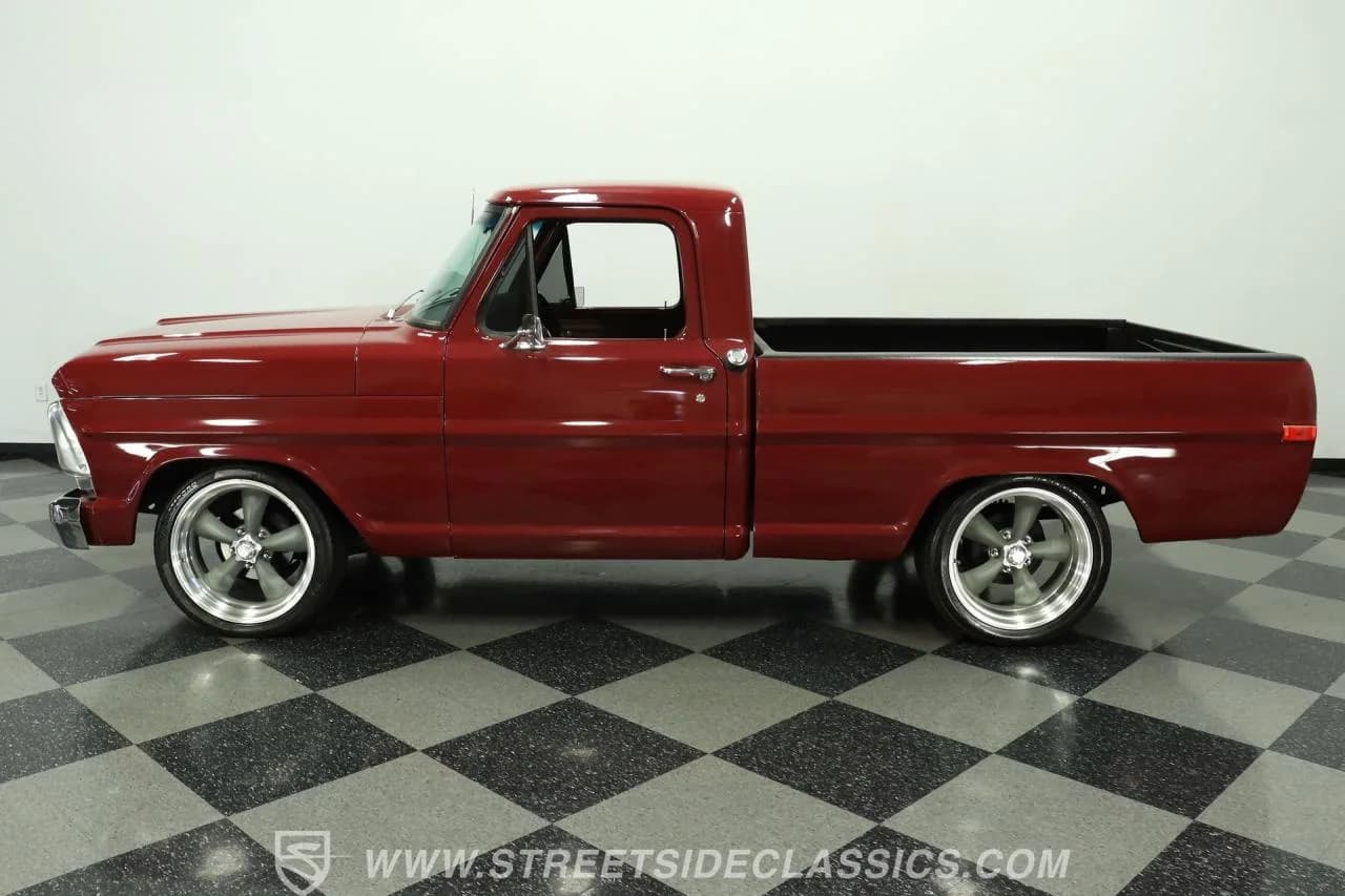 1972 Ford F-100 - Thumbnail 2