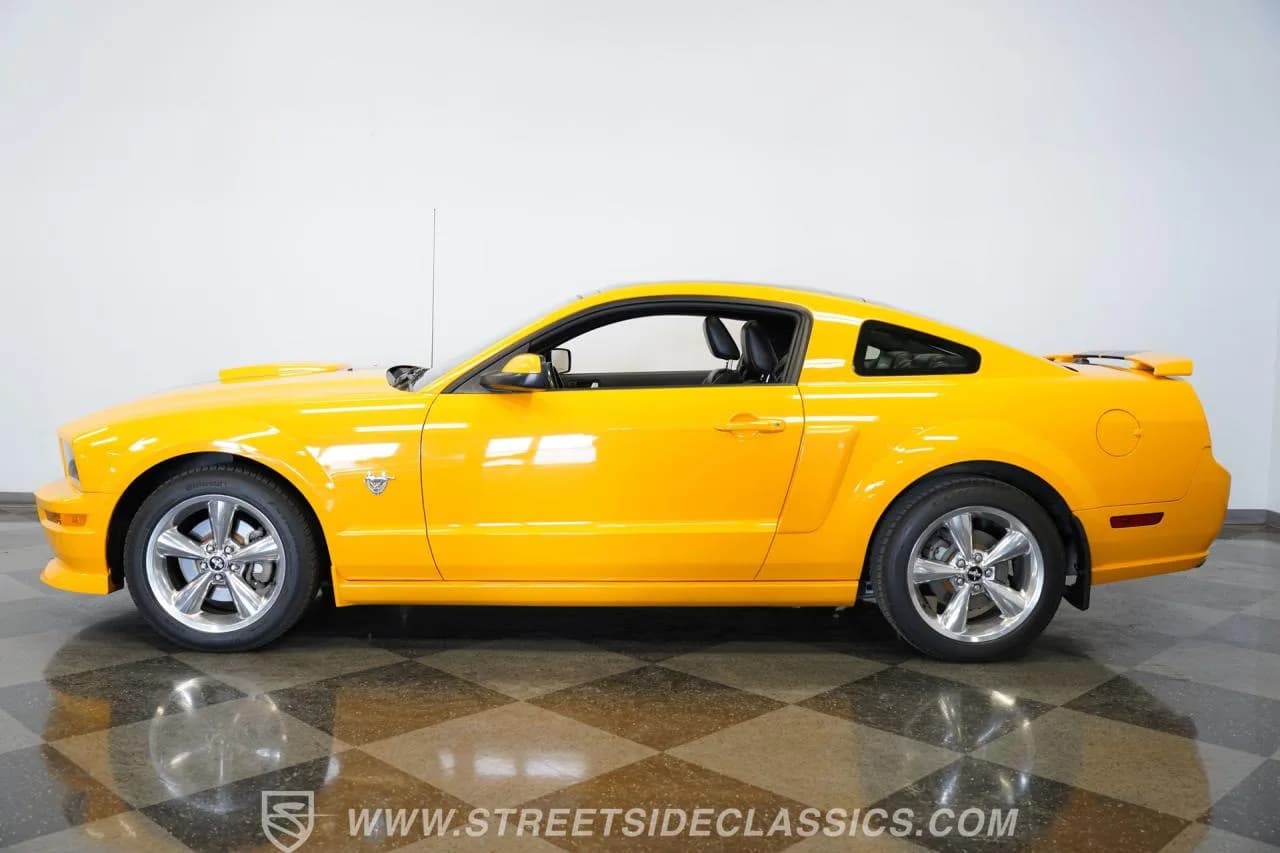 2009 Ford Mustang GT Premium Glass Roof - Thumbnail 7