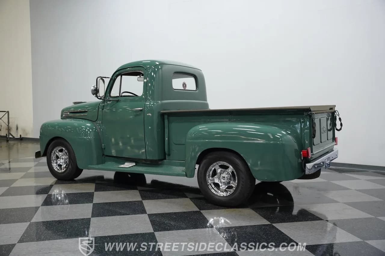 1949 Ford F-1 - Thumbnail 8