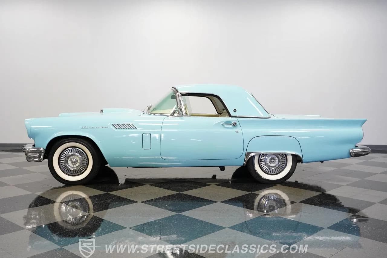 1957 Ford Thunderbird E Code - Thumbnail 2