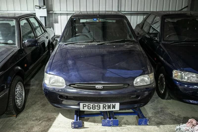1996 Ford Escort - Thumbnail 7