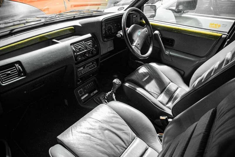 1989 Ford ORION - Thumbnail 2