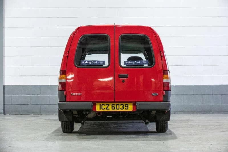 2001 Ford Escort - Thumbnail 7