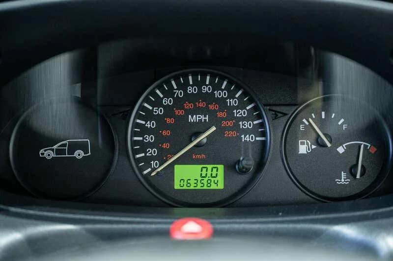 2001 Ford Escort - Thumbnail 8
