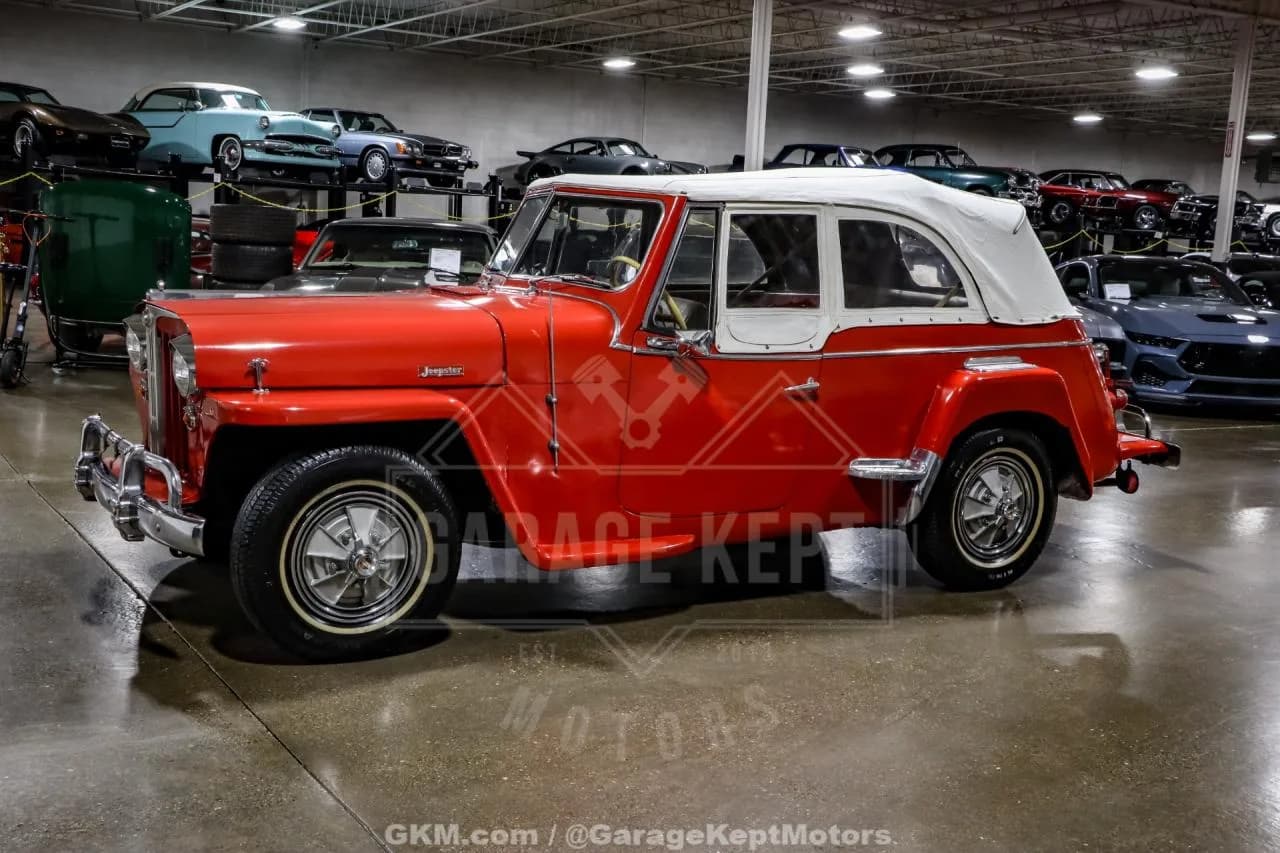 1949 Willys Jeepster - Thumbnail 5
