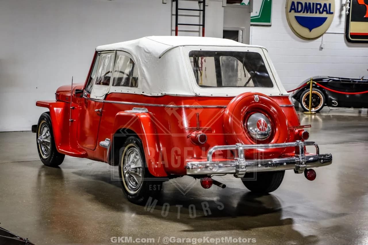 1949 Willys Jeepster - Thumbnail 8