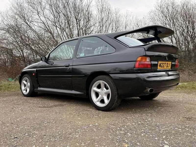 1994 Ford Escort - Thumbnail 4