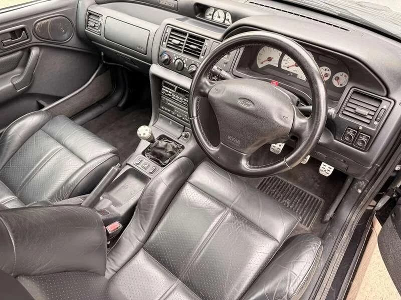 1994 Ford Escort - Thumbnail 2