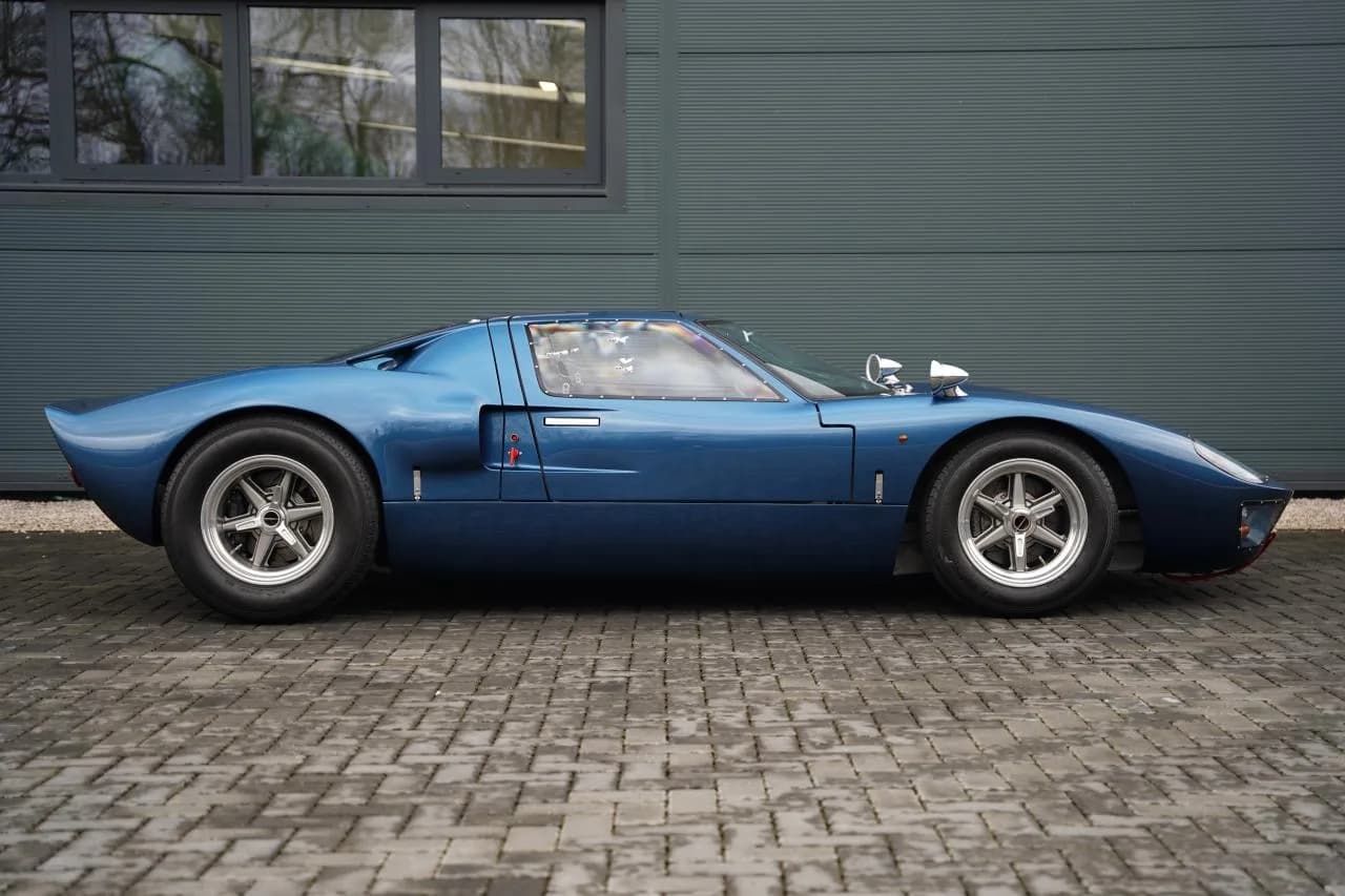 2021 Ford GT40 - Thumbnail 3