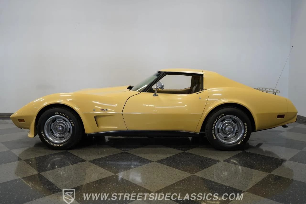 1977 Chevrolet Corvette - Thumbnail 7