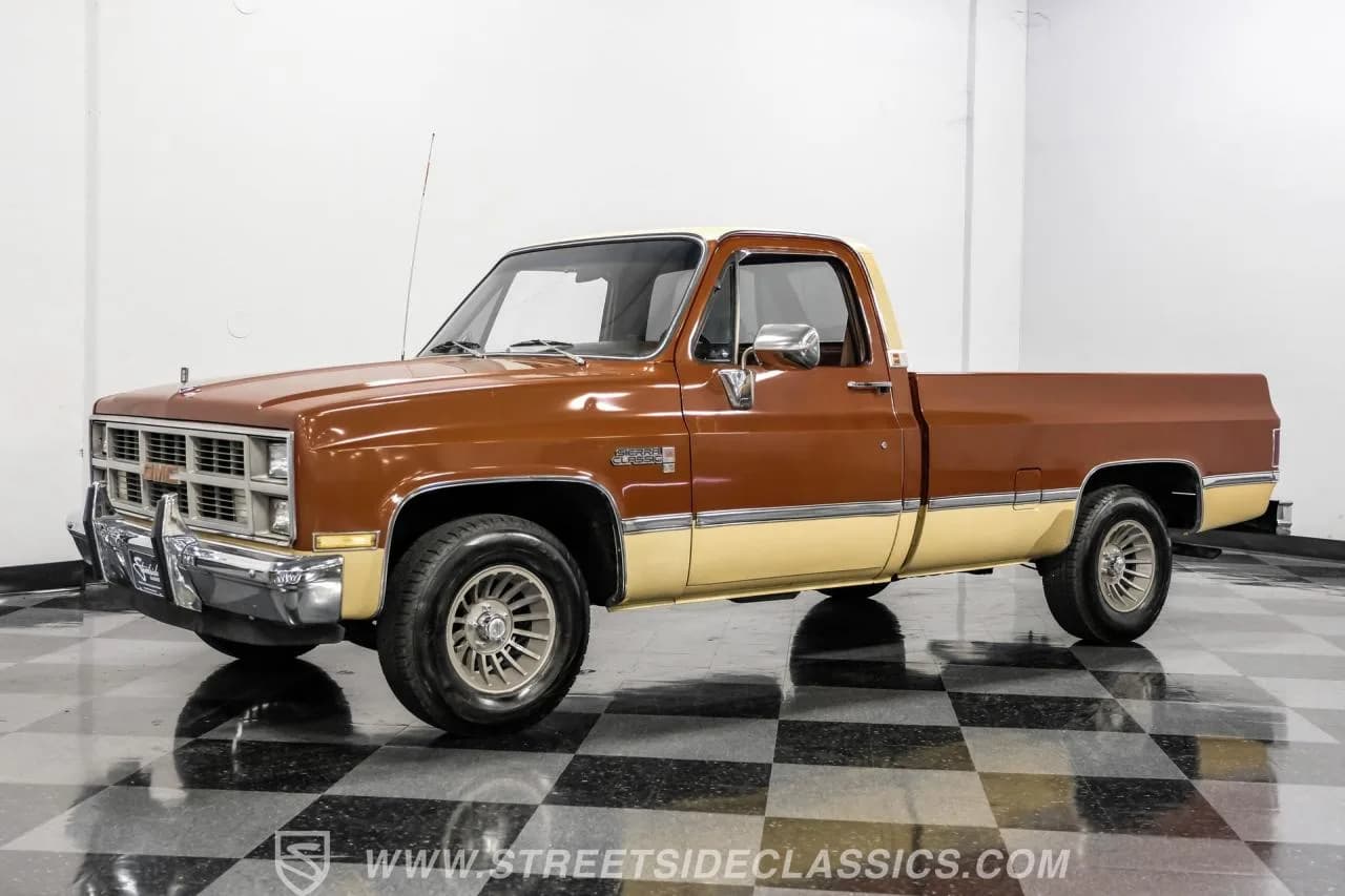 1983 GMC Sierra 1500 Classic - Thumbnail 5