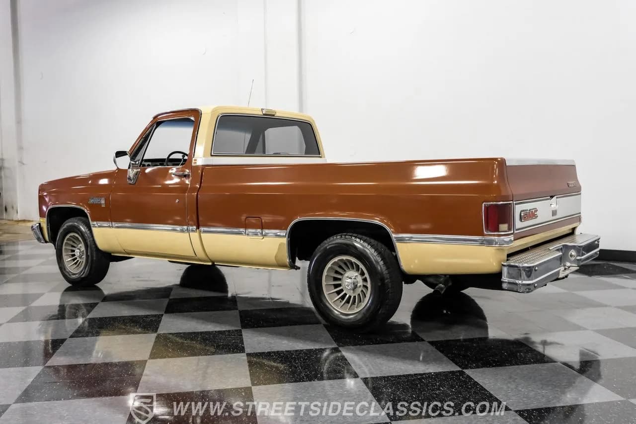 1983 GMC Sierra 1500 Classic - Thumbnail 6